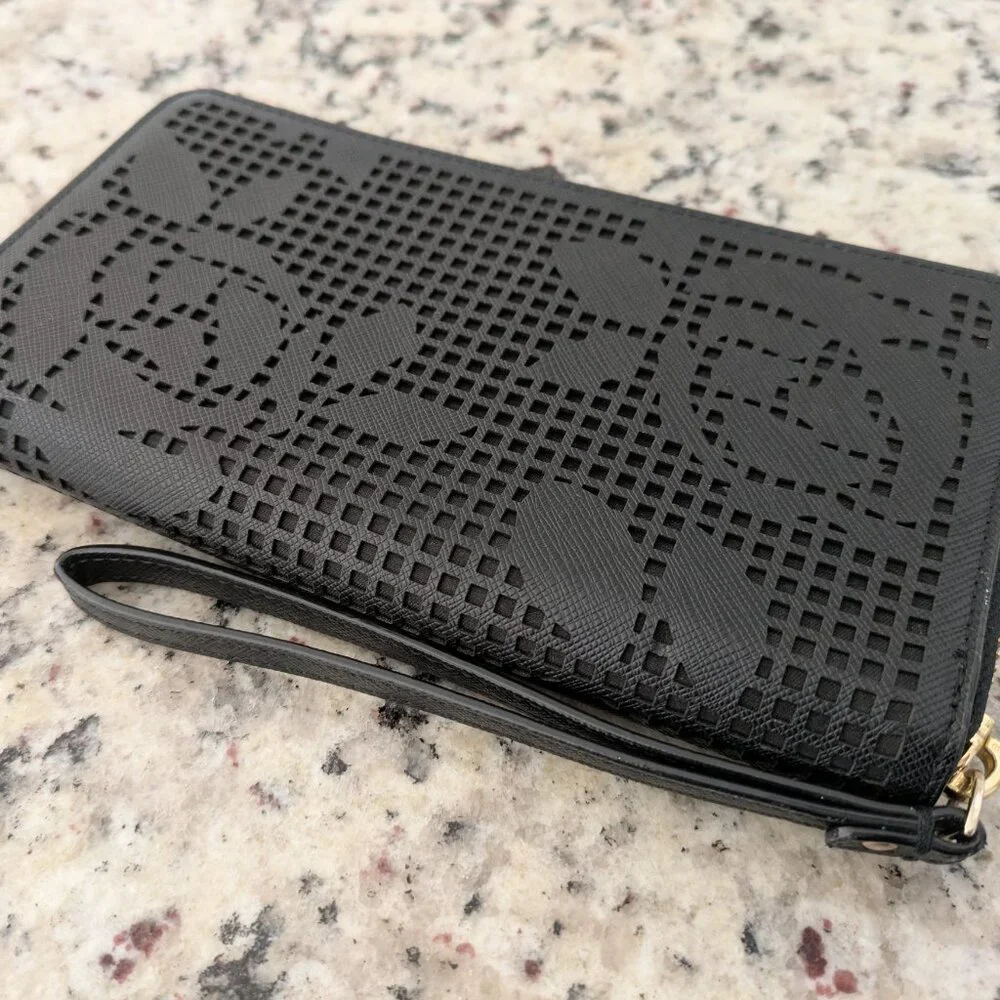 Kate Spade Wallet w/ Strap - Picture 3 of 6